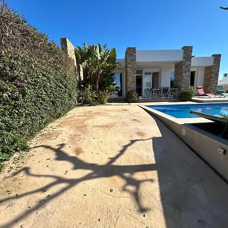 Rey Villa *