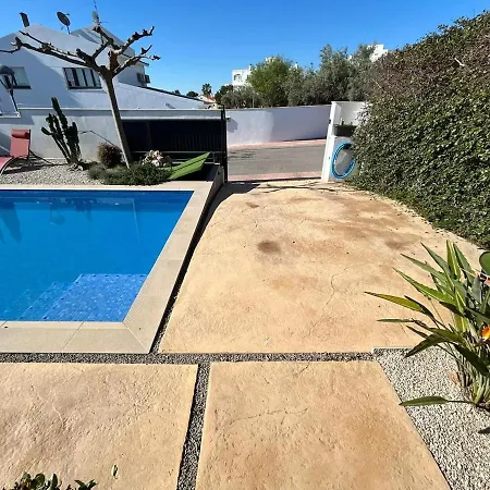 Rey Villa Alcanar