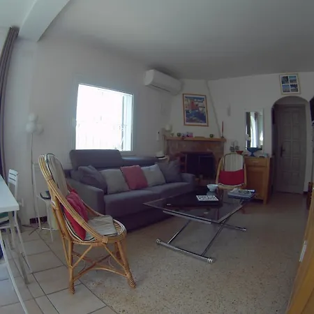בית נופש Rey *